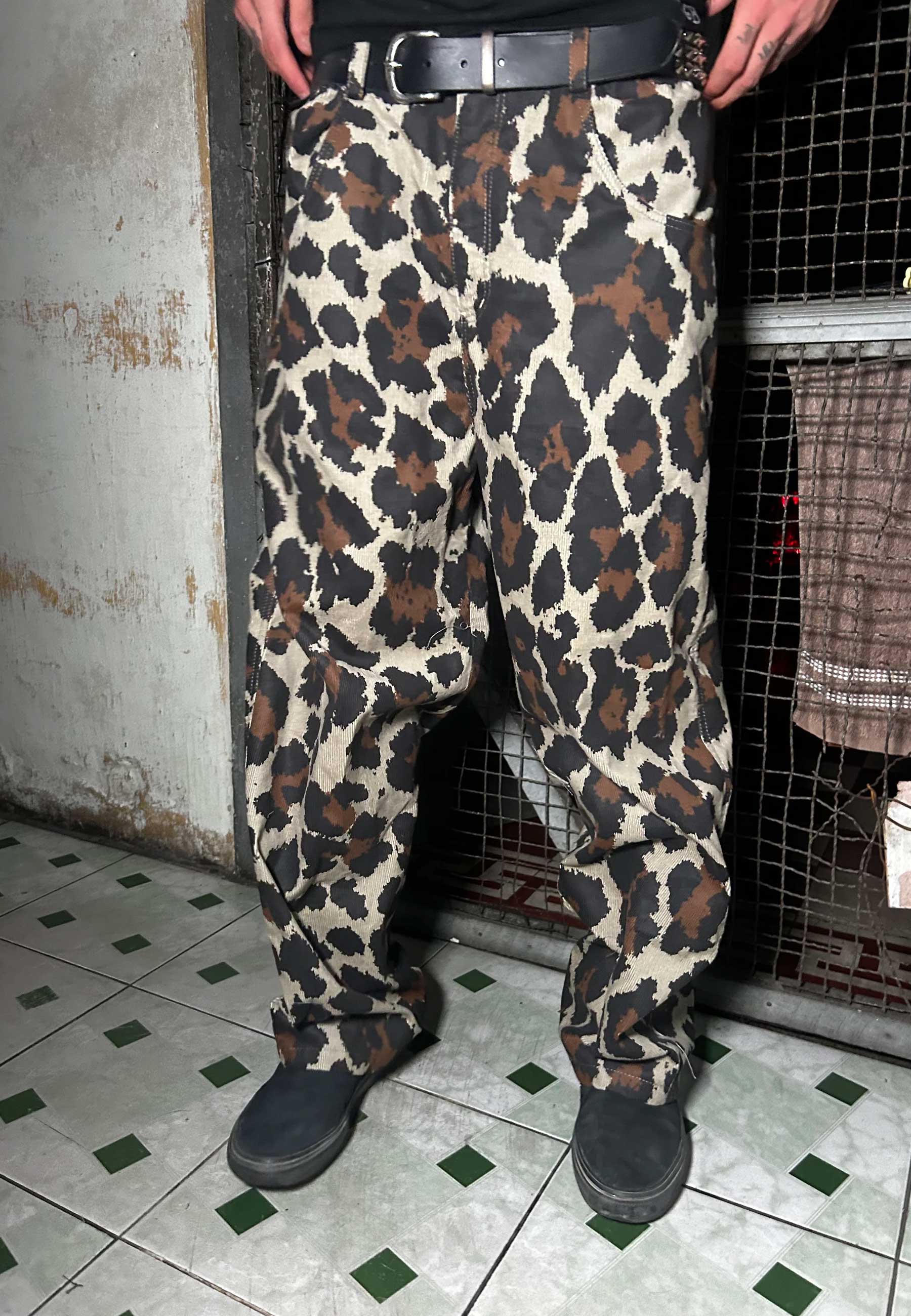 Glue Bag 'Feral' Loose Pants (Leopard)