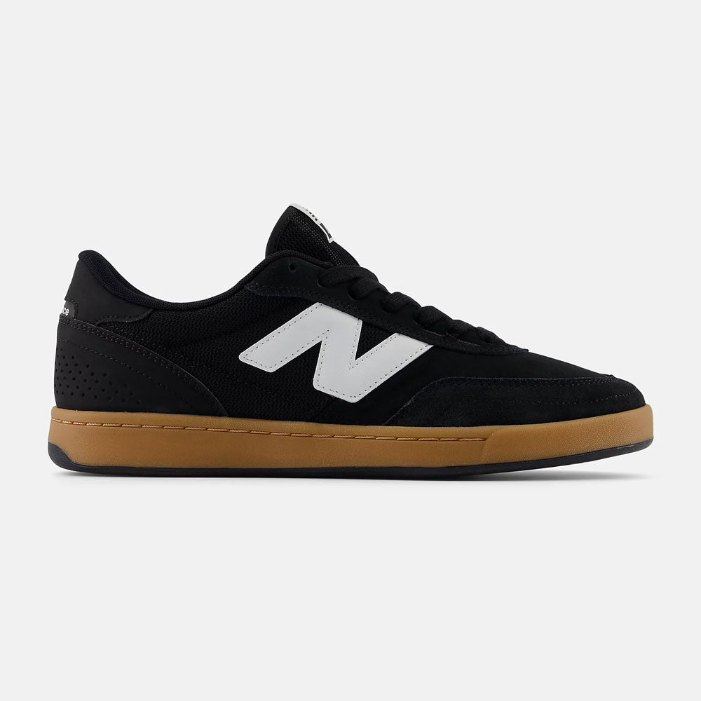 New Balance Numeric '440v2 Low' Skate Shoes (Black / White)