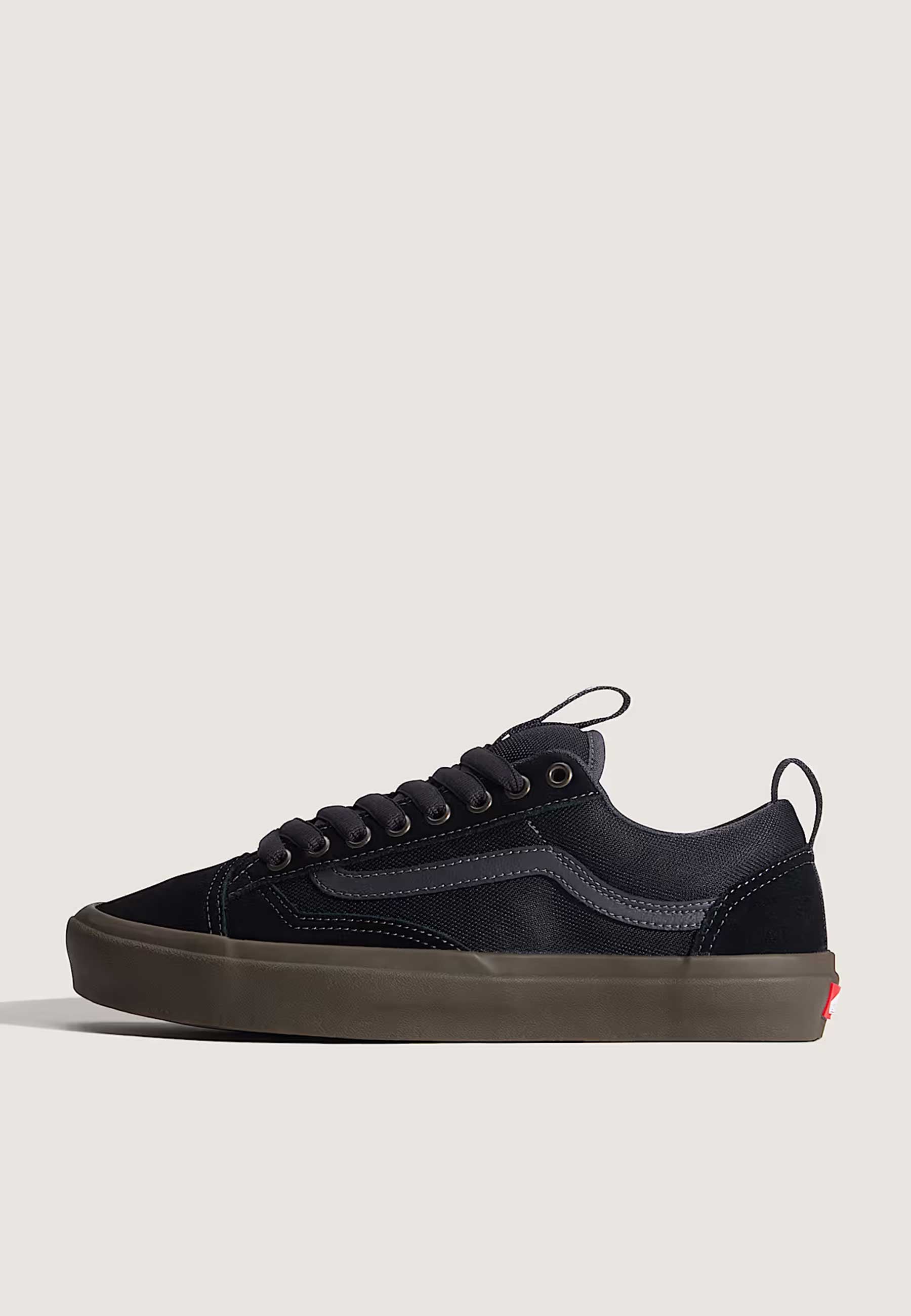 Vans 'Old Skool 36+' Skate Shoes (Black / Charcoal / Gum)