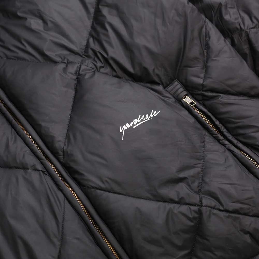 Yardsale 'Diamond' Down Puffer Jacket (Black)