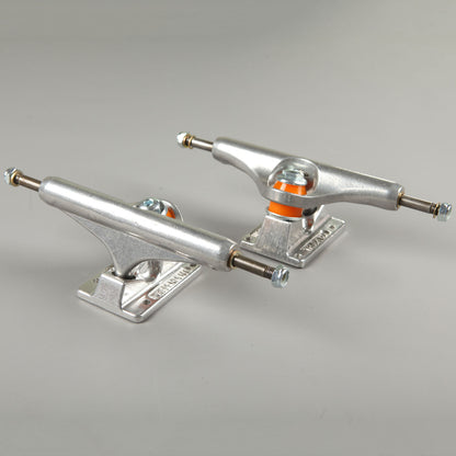Independent 'Mid' 149 Trucks (Polished Silver)