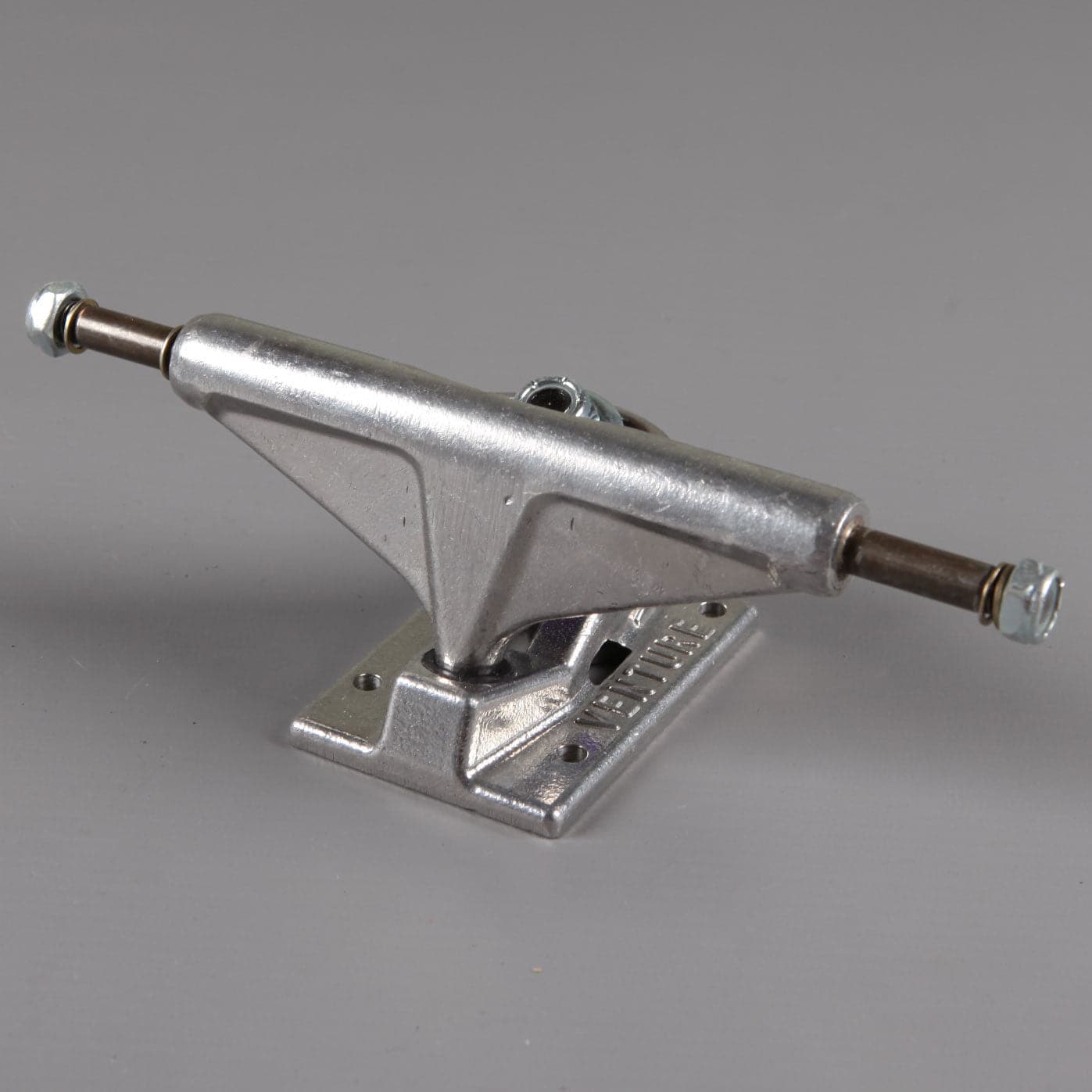 Venture 'Standard' 5.0 Hi Trucks (Polished) - CSC Skate Shop UK