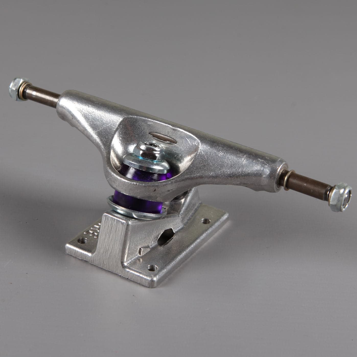 Venture 'Standard' 5.0 Hi Trucks (Polished) - CSC Skate Shop UK