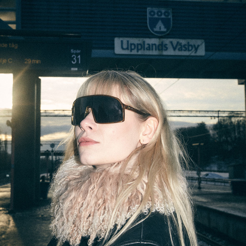 CHPO 'Erica' Sunglasses (Moss Green)