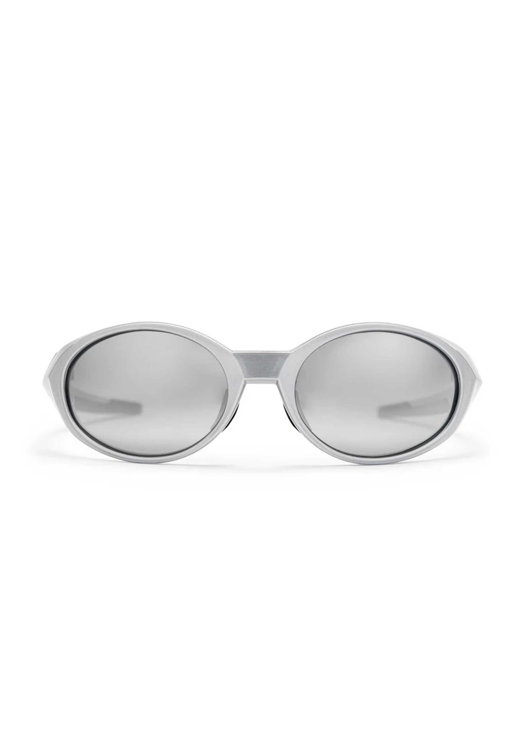 CHPO 'Nori' Sunglasses (Silver)