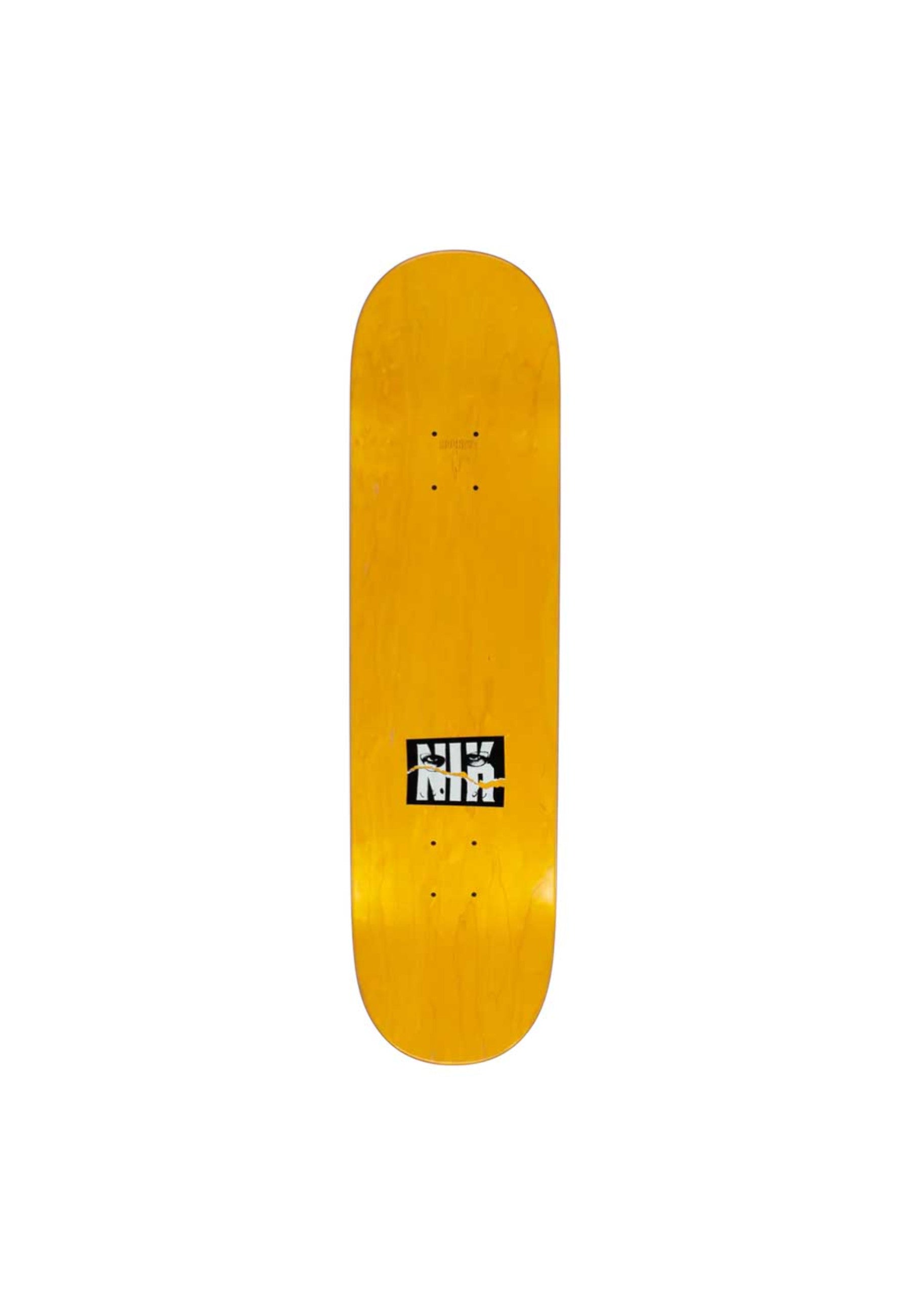 Hockey-Nik-Nikita-Deck-