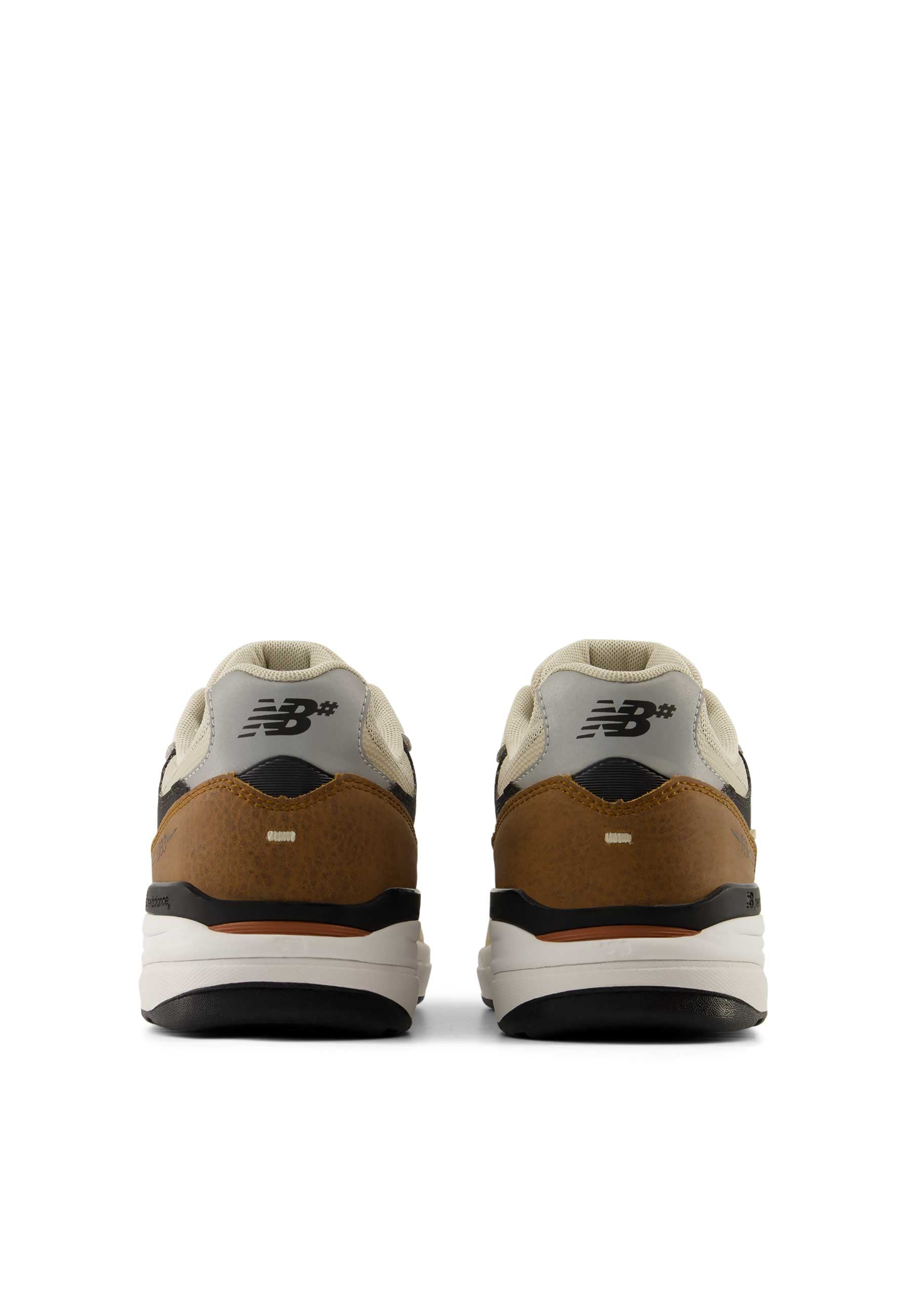 New Balance Numeric 'Andrew Reynolds 933 ONE' Skate Shoes (Quicksand / Sea Salt)
