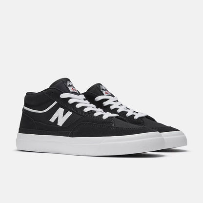 New Balance Numeric 'Franky Villani 417' Skate Shoes (Black / White)