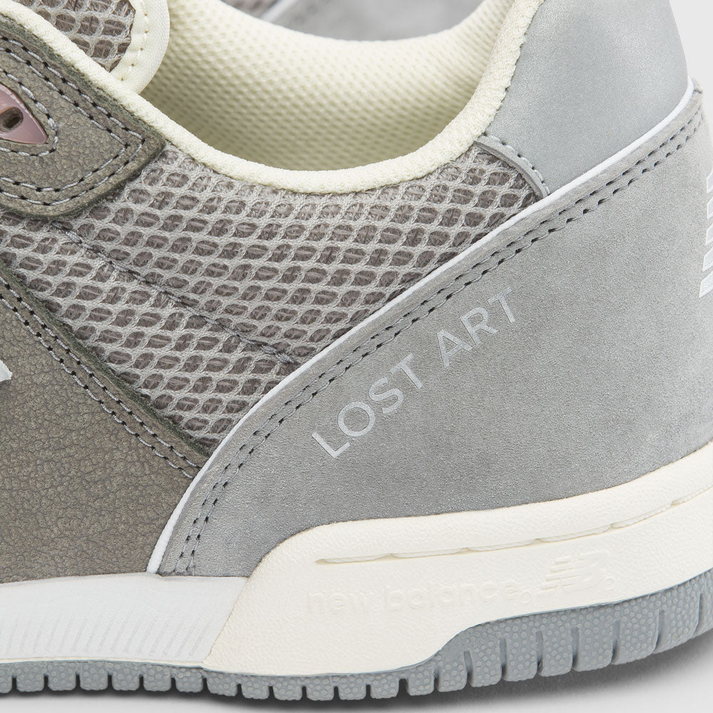 New Balance Numeric X  Lost Art 'Tom Knox 600' Skate Shoes (Grey / Grey)