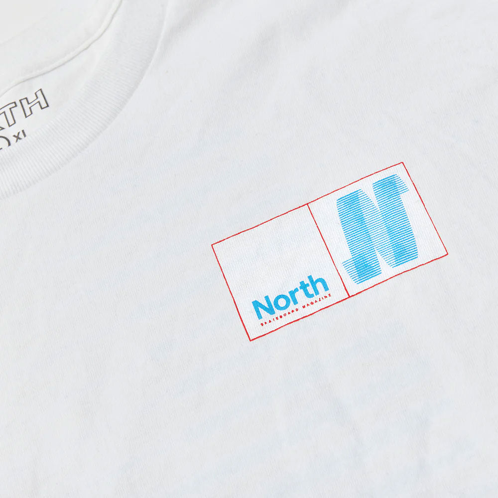 North 'N Logo' T-Shirt (White / Blue / Red)