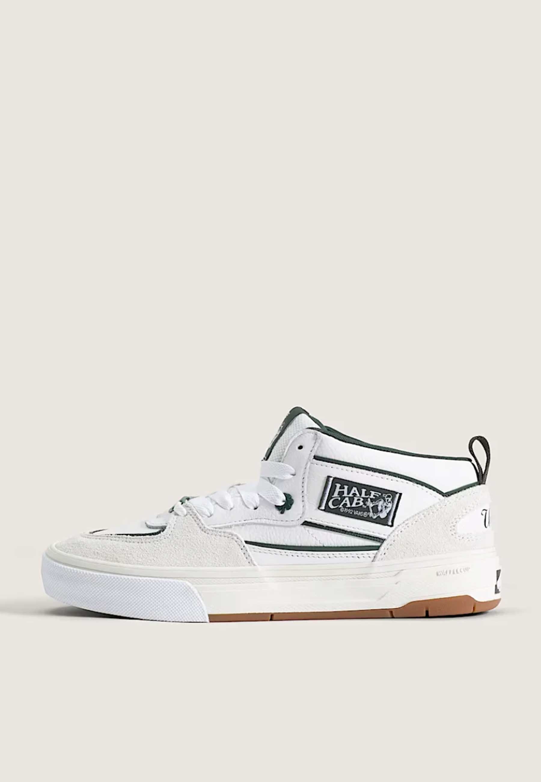 Vans 'Skate Half Cab Wafflecup Una Farrar' Skate Shoes (White / Gum)