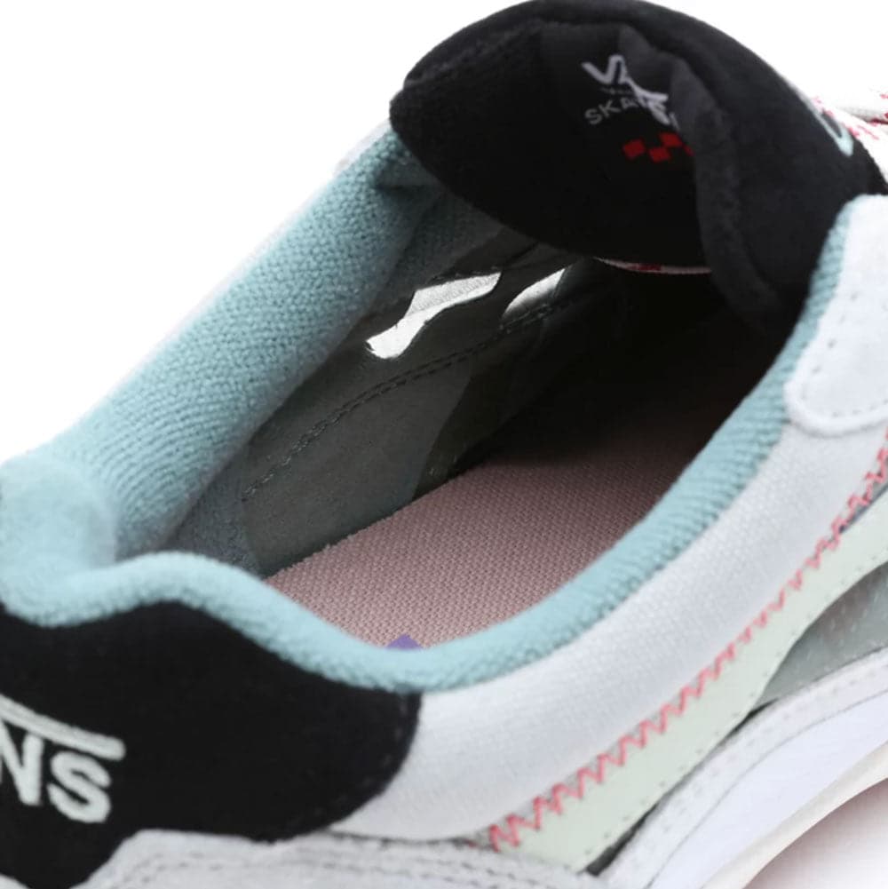 Vans pink skate on sale shoes