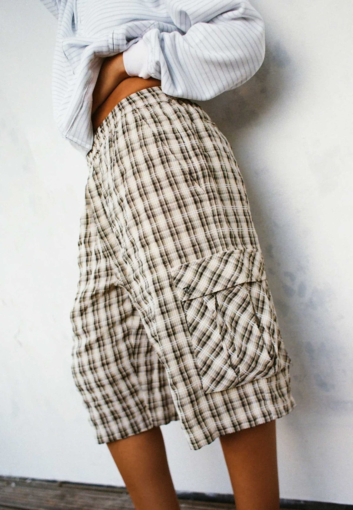 Yardsale 'Plaid' Cargo Shorts (Cream / Black)