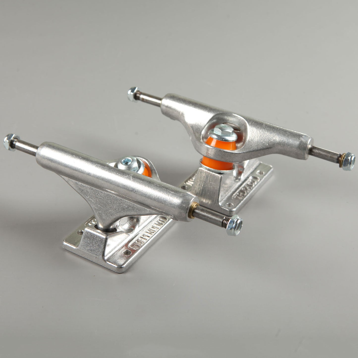 Independent 'Mid' 129 Trucks (Polished Silver)
